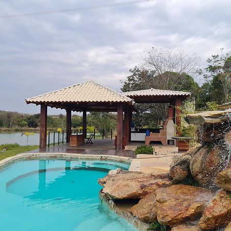 Chale Defronte Lagoa Na Serra Do Cipo Proximo A Cachoeira Grande, Cachoeira Do Pedrao E Cachoeira Veu Da Noiva Jaboticatubas Ngoại thất bức ảnh