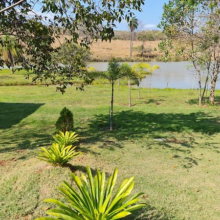 Chale Defronte Lagoa Na Serra Do Cipo Proximo A Cachoeira Grande, Cachoeira Do Pedrao E Cachoeira Veu Da Noiva Jaboticatubas Ngoại thất bức ảnh