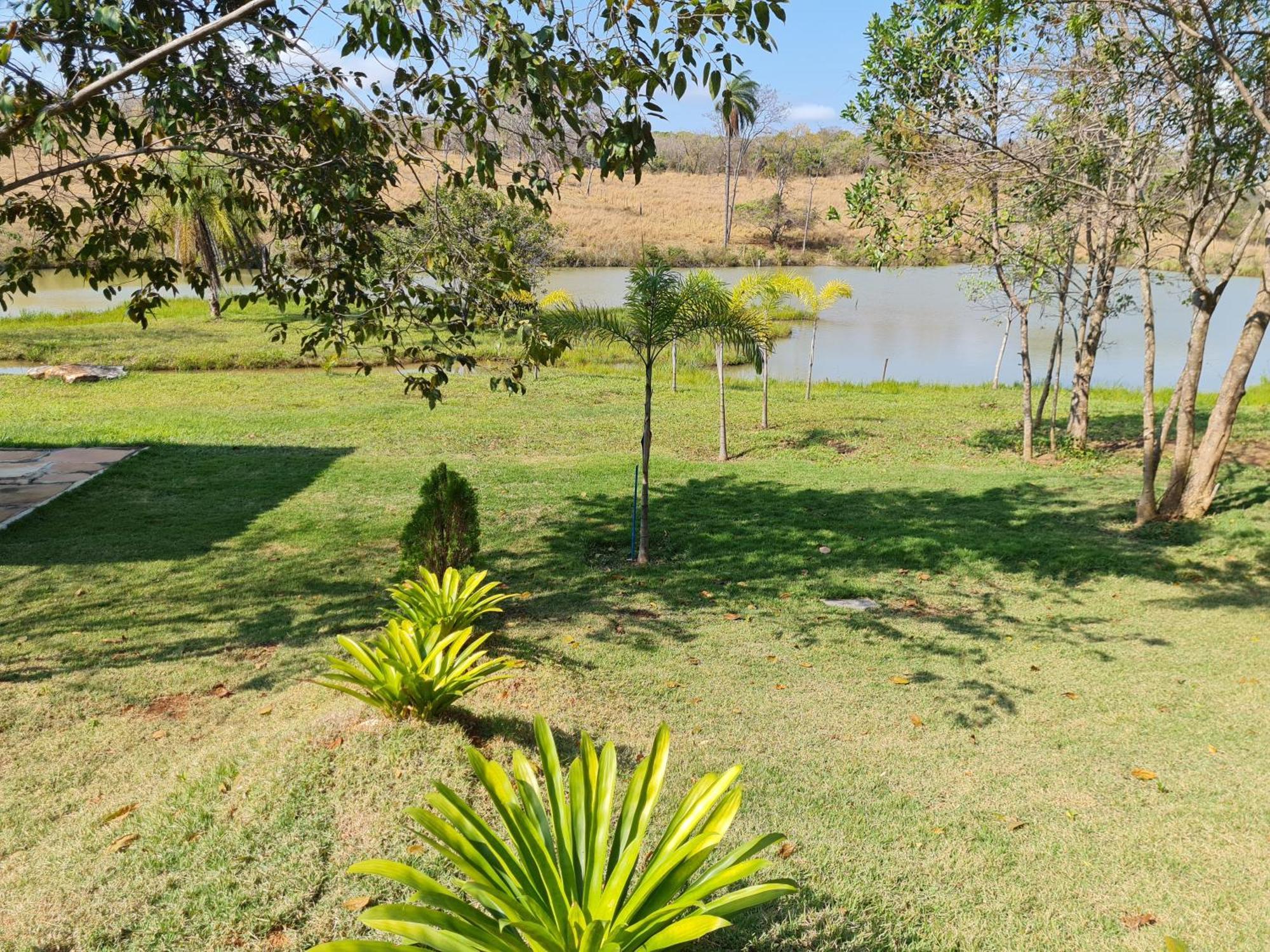Chale Defronte Lagoa Na Serra Do Cipo Proximo A Cachoeira Grande, Cachoeira Do Pedrao E Cachoeira Veu Da Noiva Jaboticatubas Ngoại thất bức ảnh